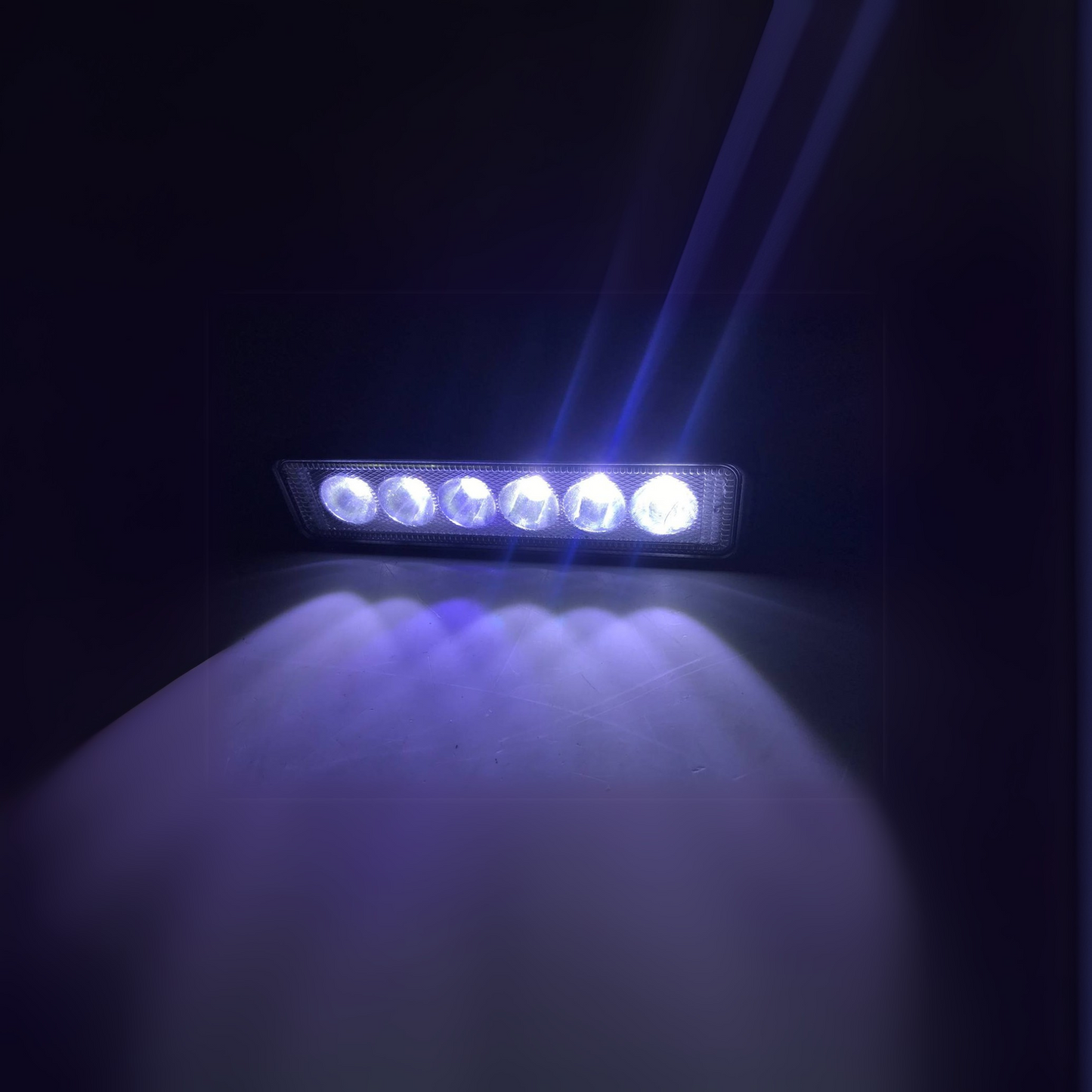 BARRA RECTANGUALAR 6 LED 1 FUNCION MOTOS CARROS