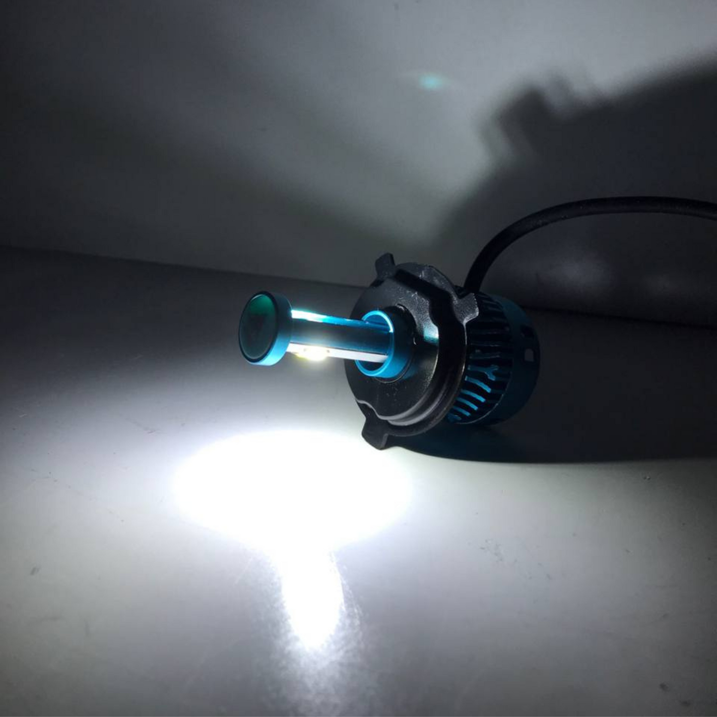 BOMBILLO FARO 6 LED H4 CON BALASTO STALLION