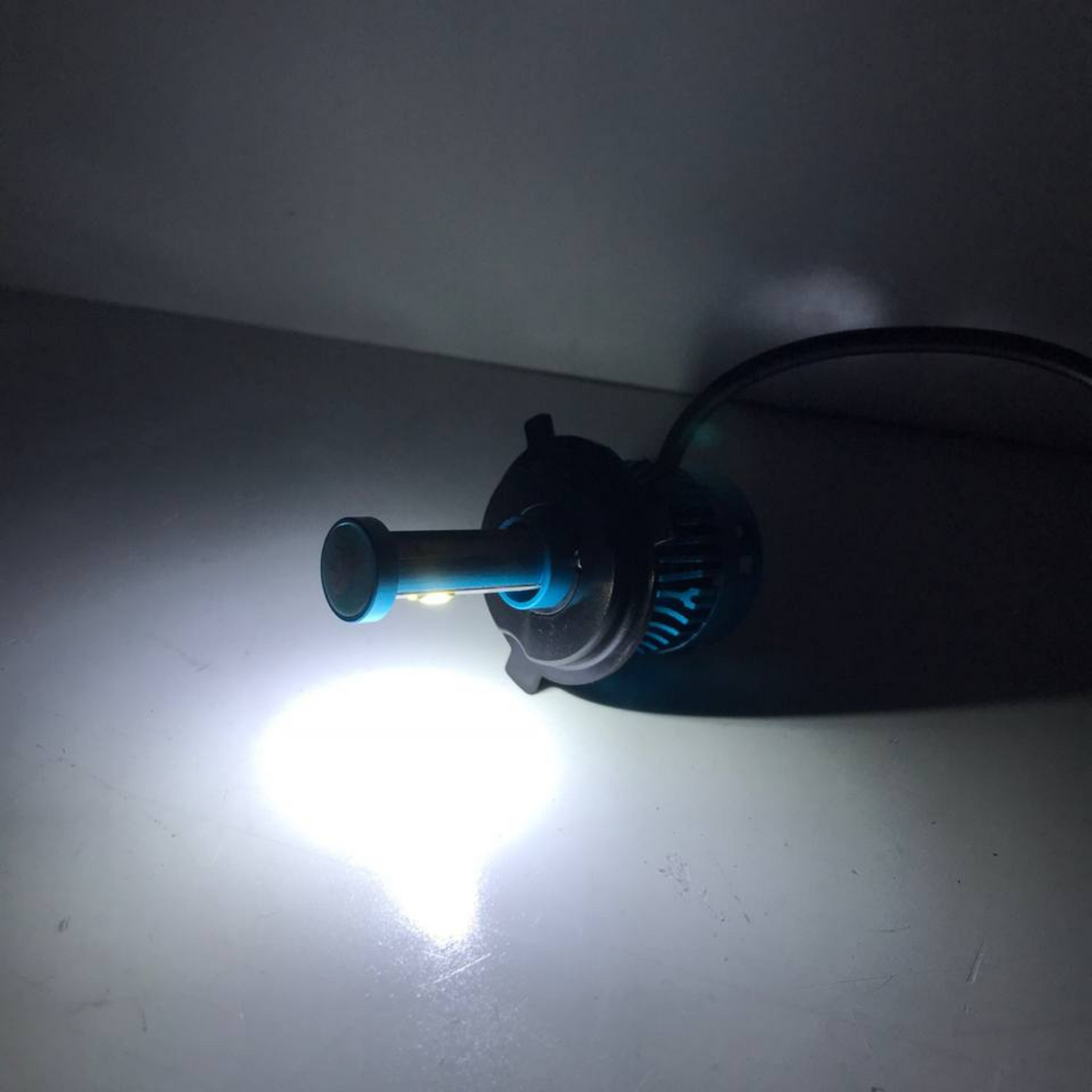 BOMBILLO FARO 6 LED H4 CON BALASTO STALLION