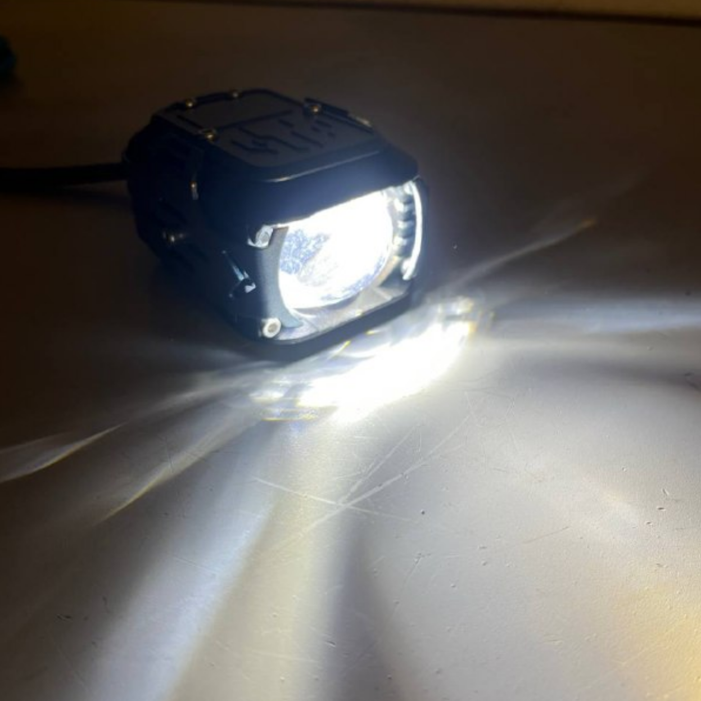 FARO LED COD. SR-PR01 ALTA GAMA STALLION (PAR)